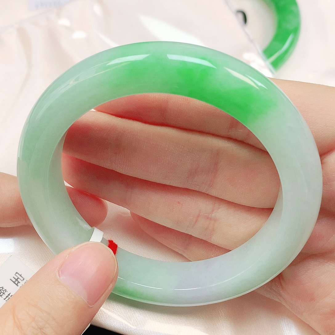 未镶嵌手镯翡翠抖音567