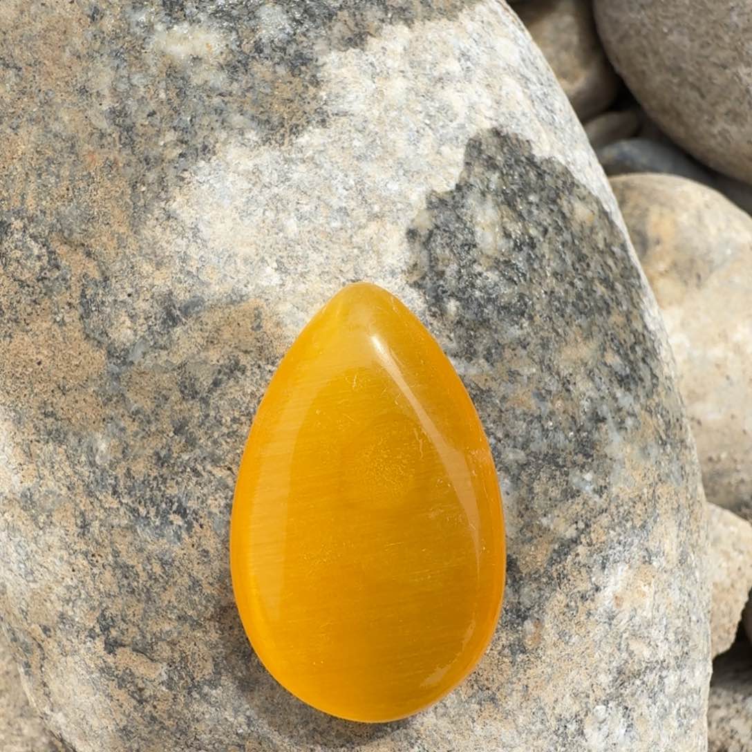 精品无镶嵌小吊坠 