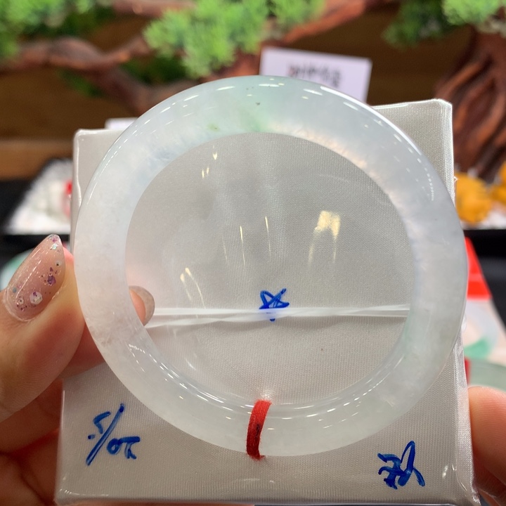 翡翠手镯未镶嵌10号