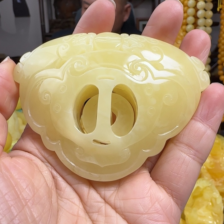 蜜蜡珠宝奇石未镶嵌