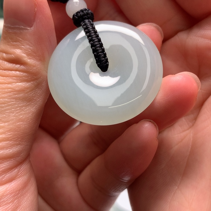 定制翡翠未镶嵌平安扣