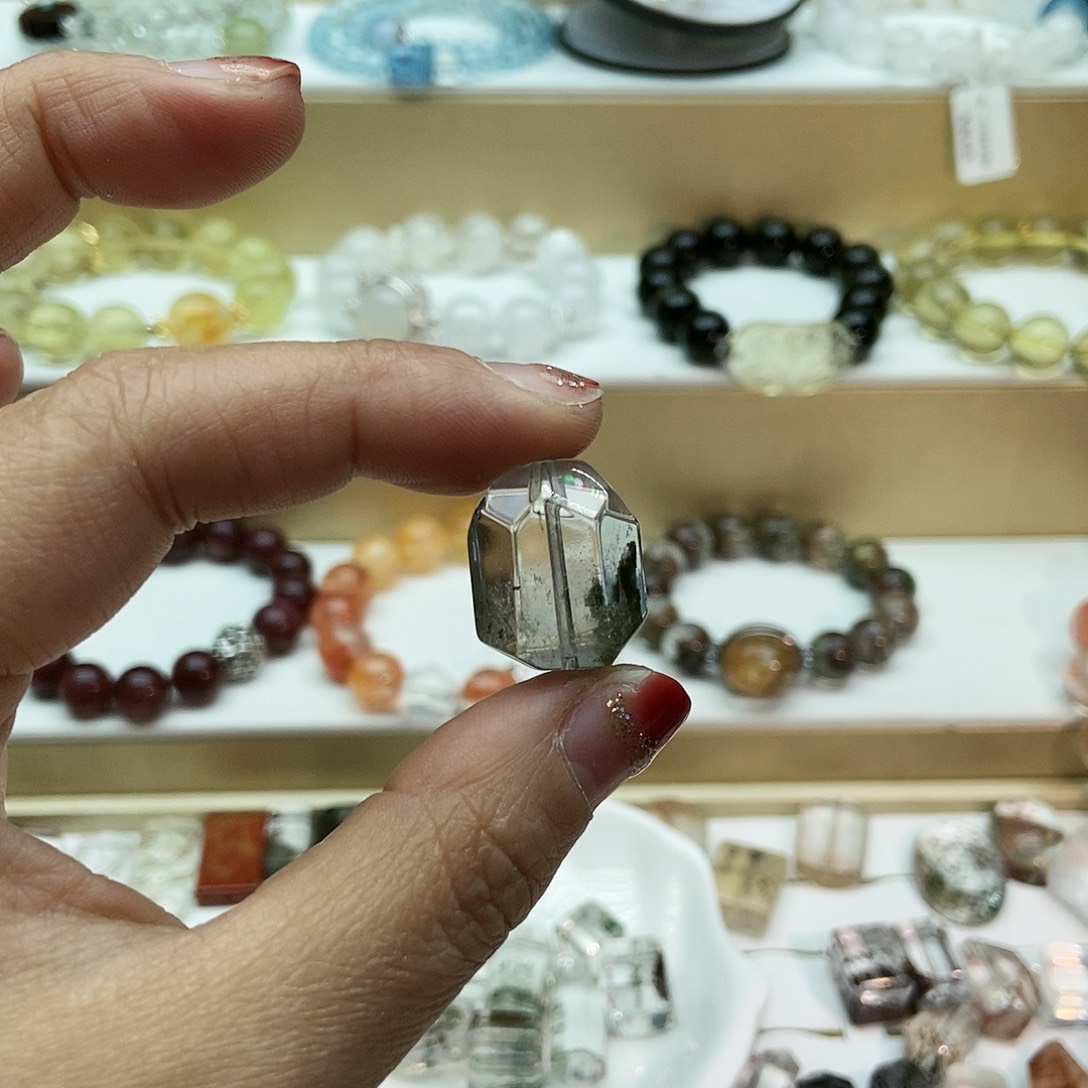 水晶手串未镶嵌w****n幽灵