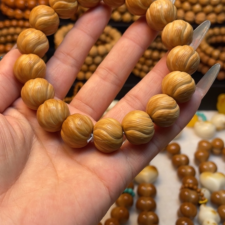 墨***兮手串猴头核桃微瑕卷卷酥