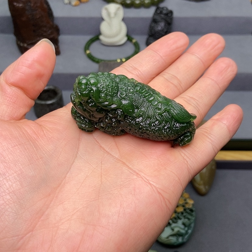 【闪购商品】和田玉颈饰未镶嵌漠**踪