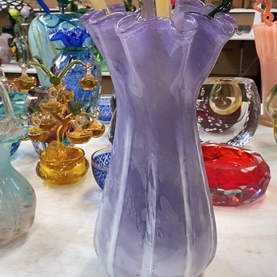 琉璃花瓶高32厘米口径12厘米