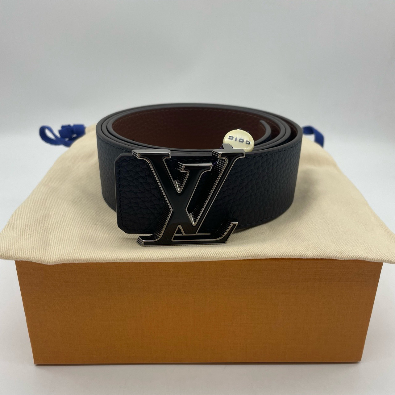 99新 LouisVuitton/路易威登 100码黑银扣荔枝纹双面腰带13278988
