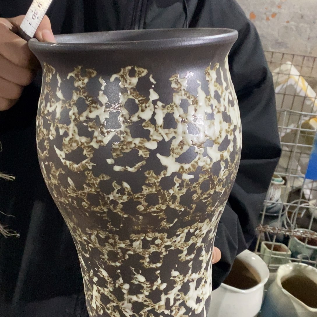 紫砂花盆瑕疵20/30d h j h g v