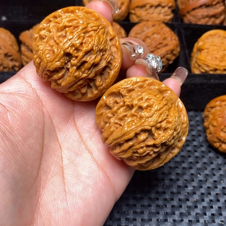 秦岭野生文玩核桃18