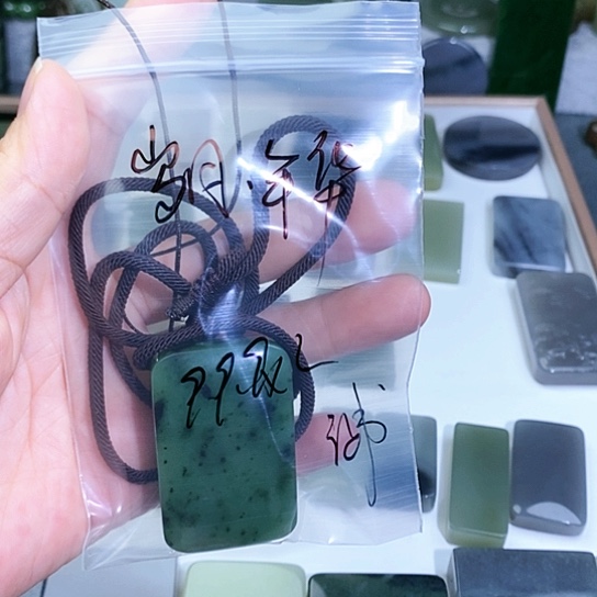 未镶嵌和田玉珠宝半成品岁****！