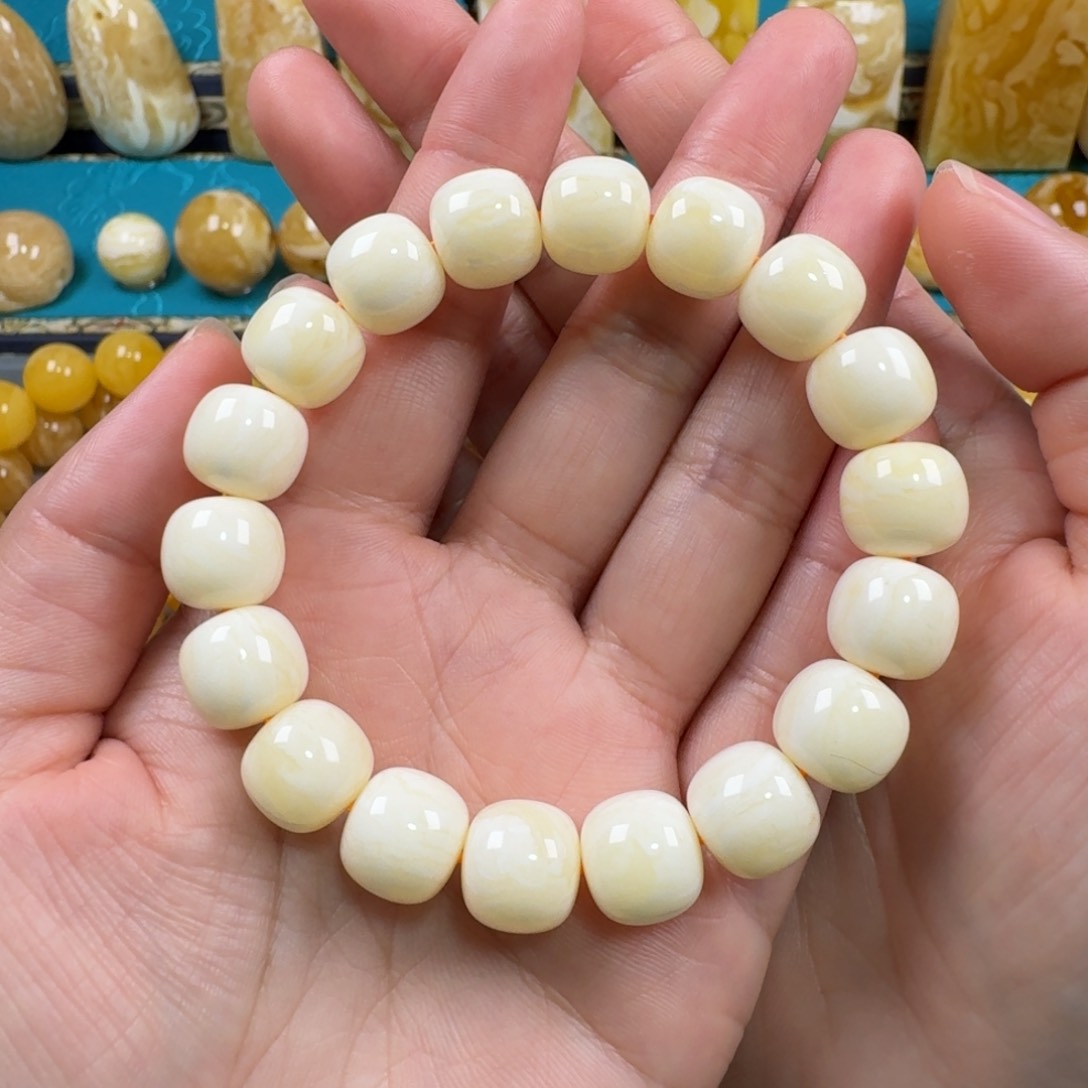 蜜蜡手链未镶嵌蜜蜡