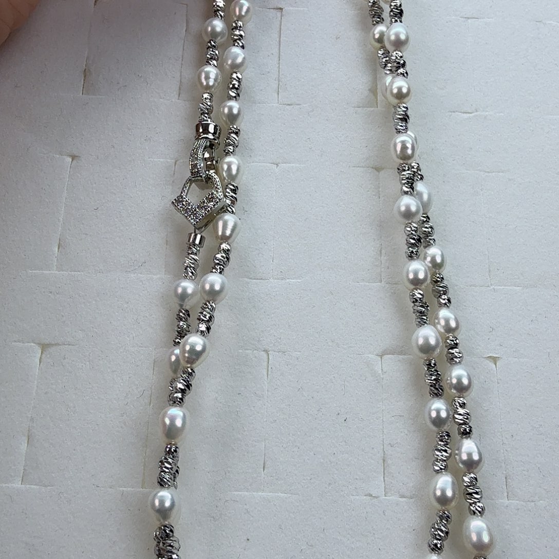 未镶嵌颈饰淡水珍珠