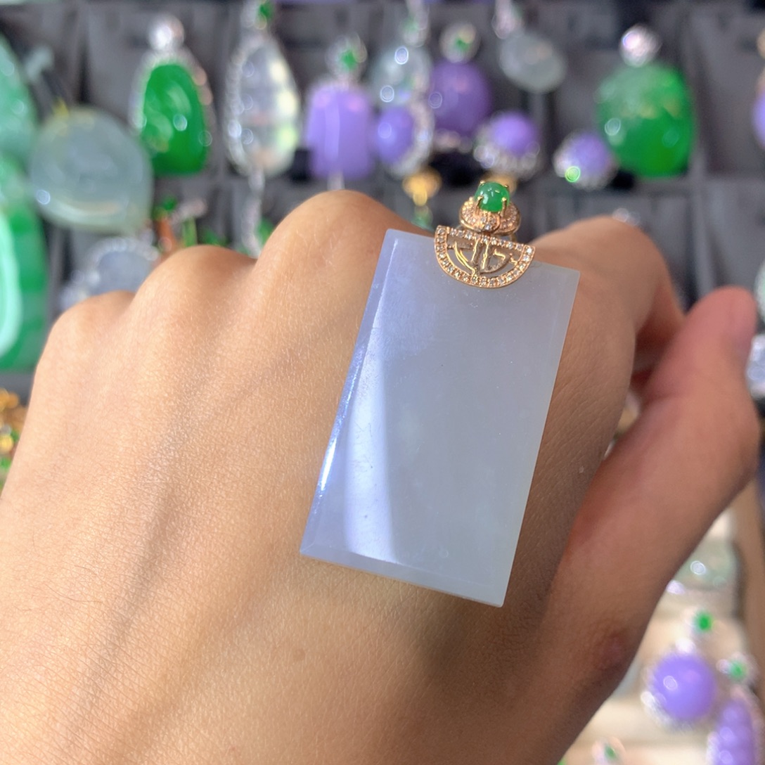 翡翠18K金镶嵌吊坠(不含链)