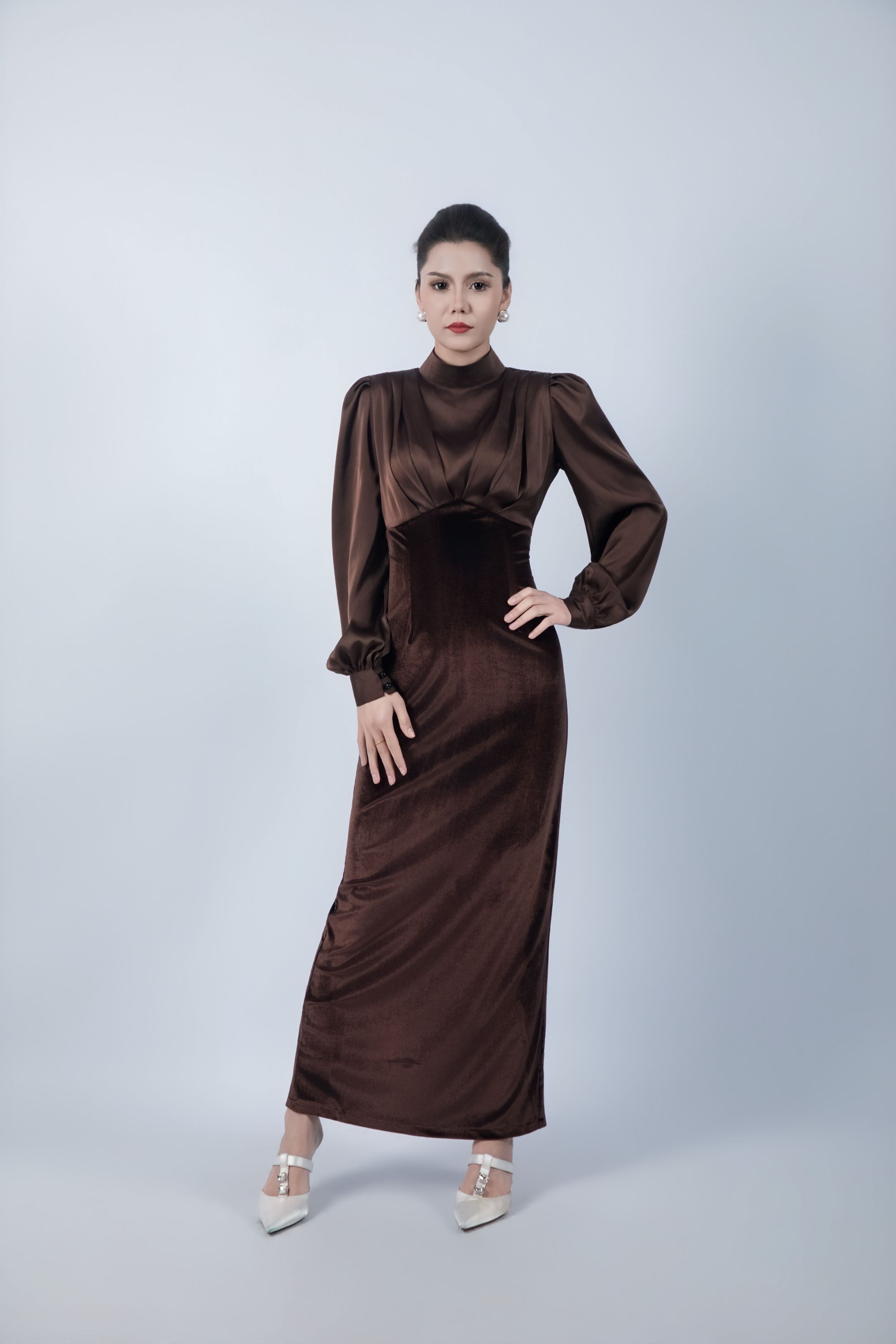 长裙高腰立领套头长袖连衣裙轻职风气质