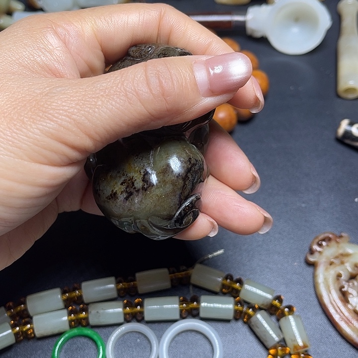 和田玉（糖玉）未镶嵌挂件