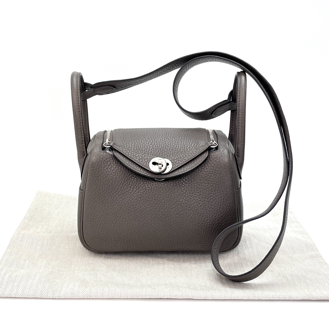 95新 Hermes/爱马仕 锡器灰银扣Lindy mini手提斜挎包 46322