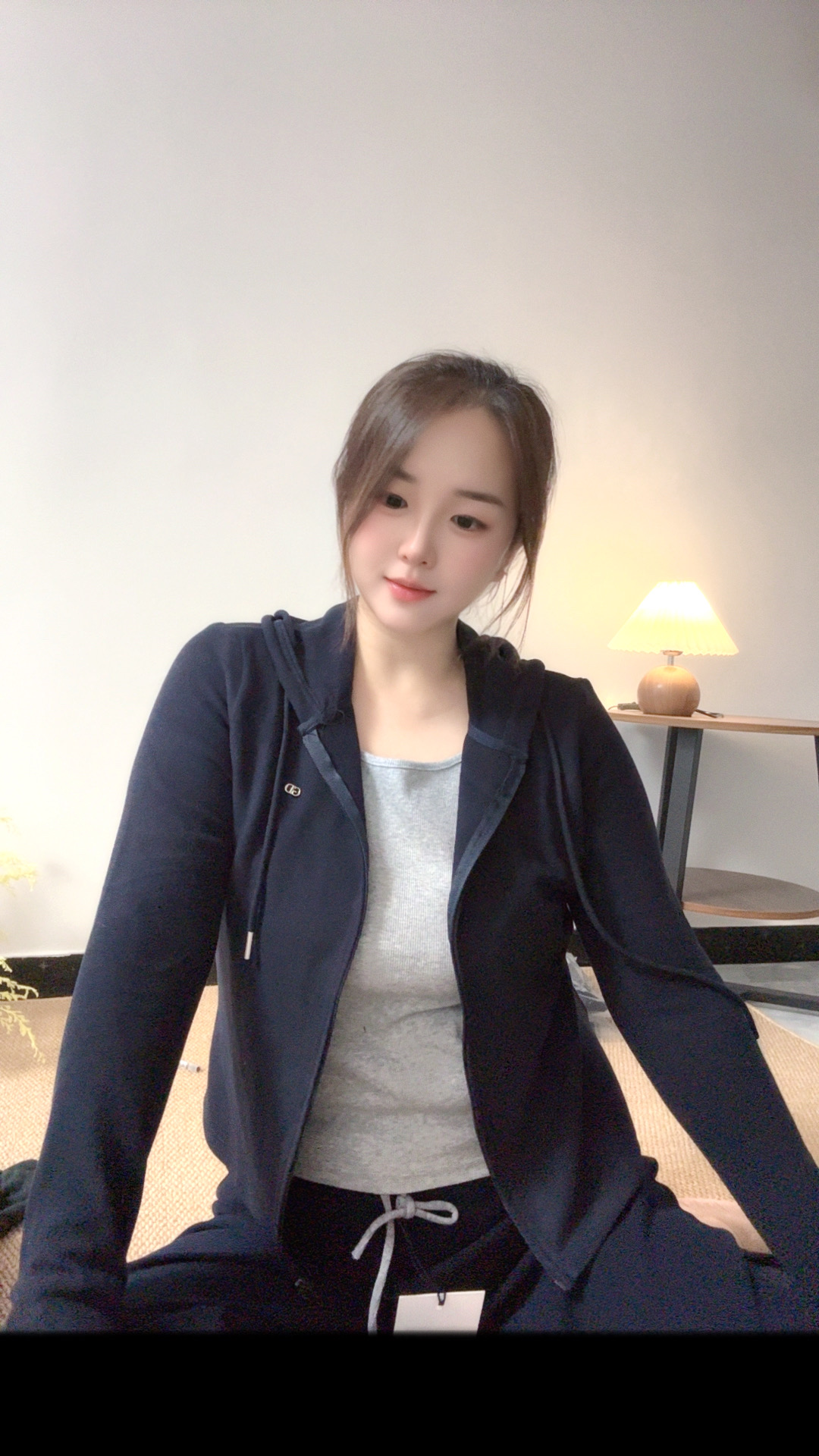 德绒假两件拉链显瘦连帽卫衣秋冬显瘦长袖