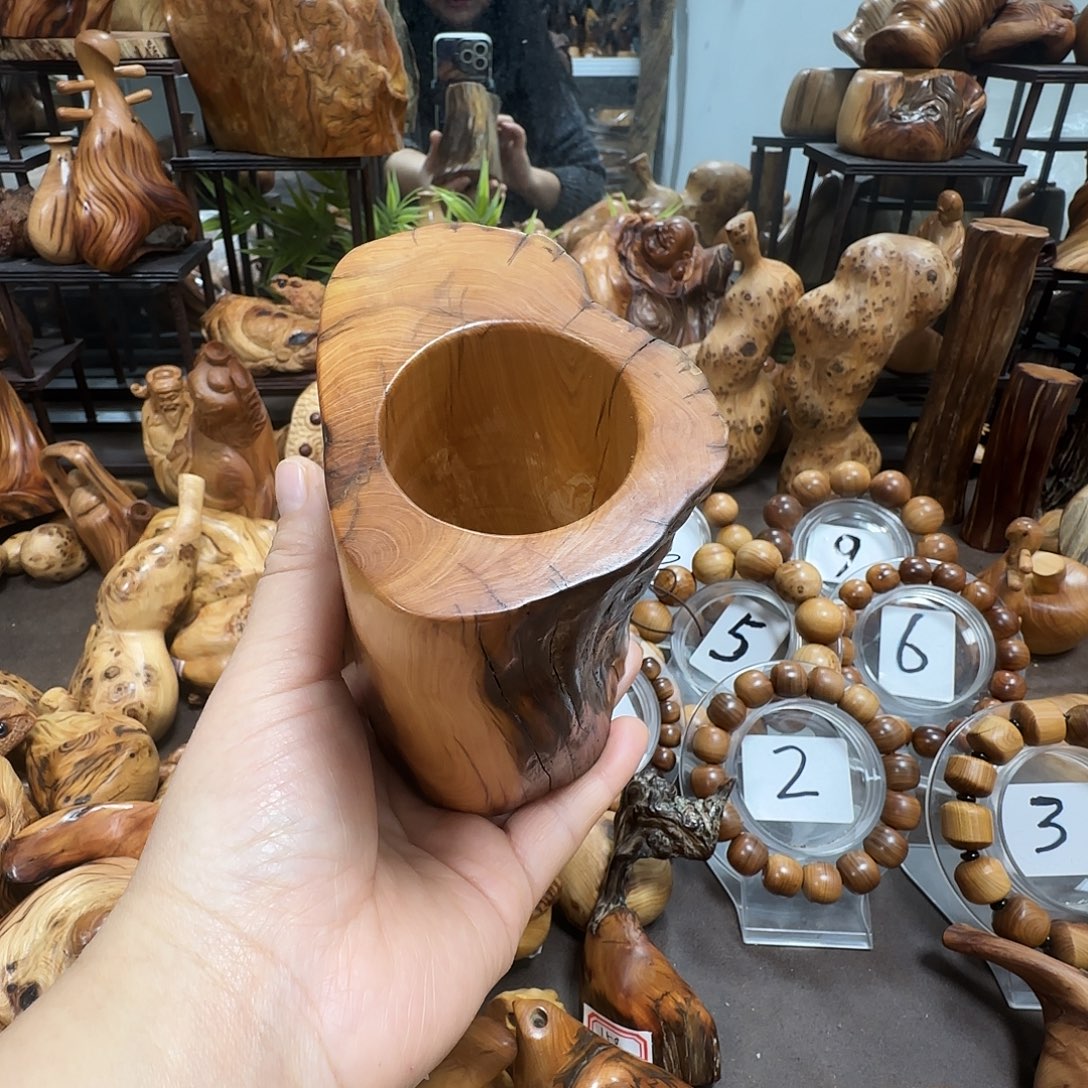 柏木（崖柏）太行崖柏陈化黑油闻香笔筒