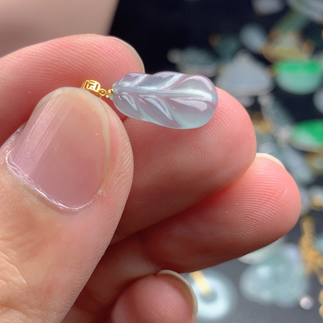 【闪购商品】翡翠18K金镶嵌颈饰翡翠