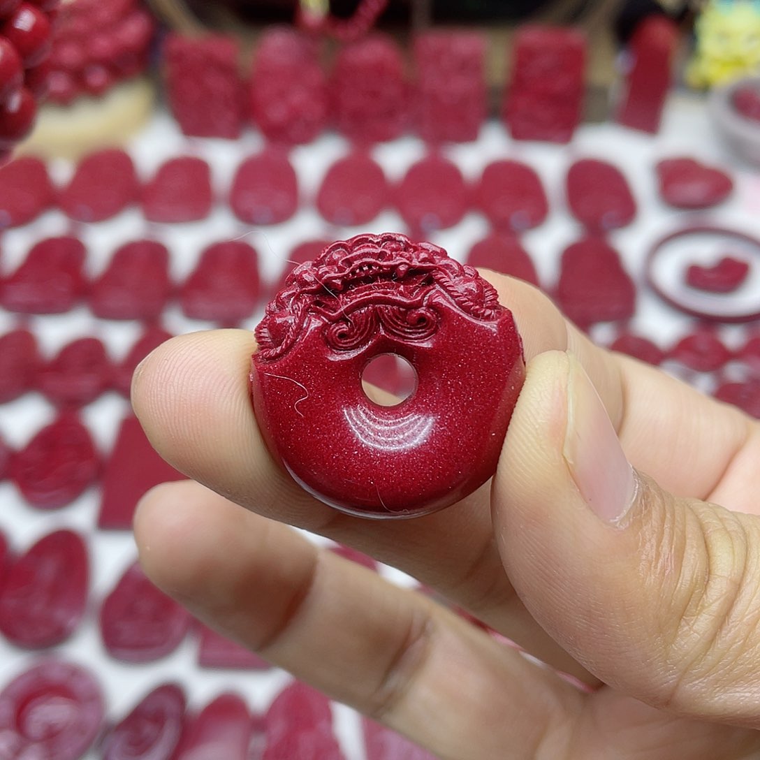 天然辰砂朱砂红貔貅