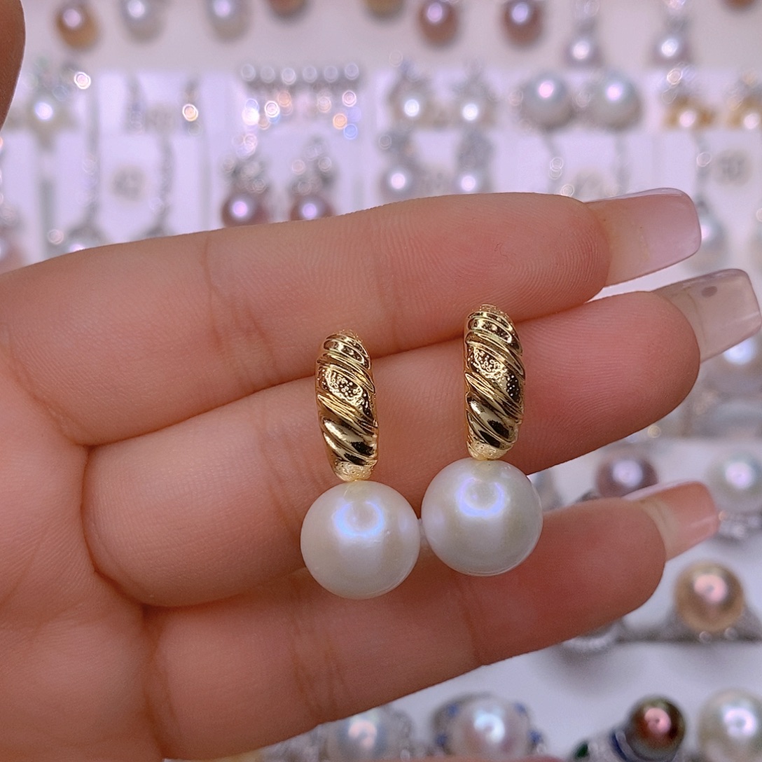 颈饰未镶嵌淡水珍珠