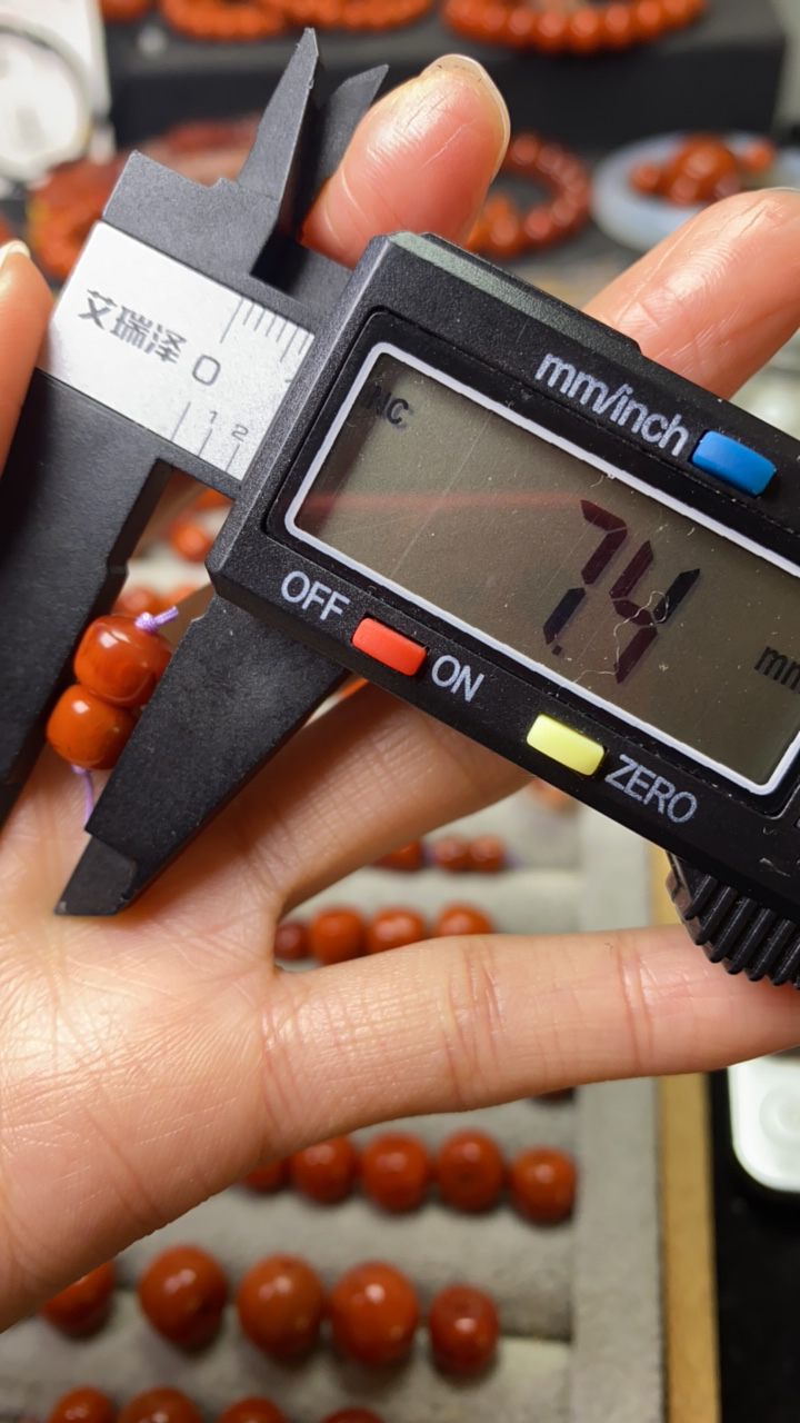 南红玛瑙老型一对