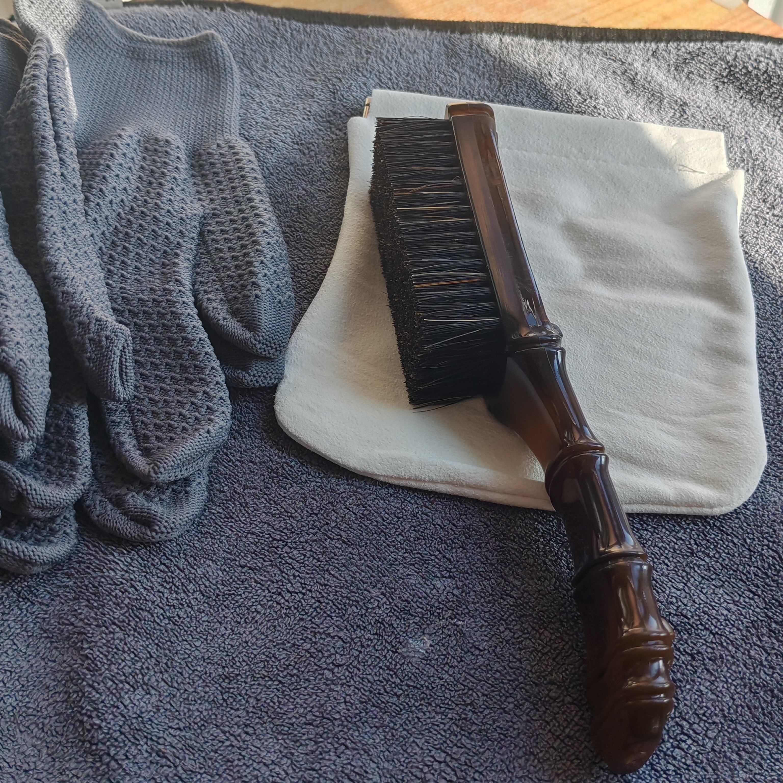 猪鬃刷+麂皮文玩袋+手套文玩三件套