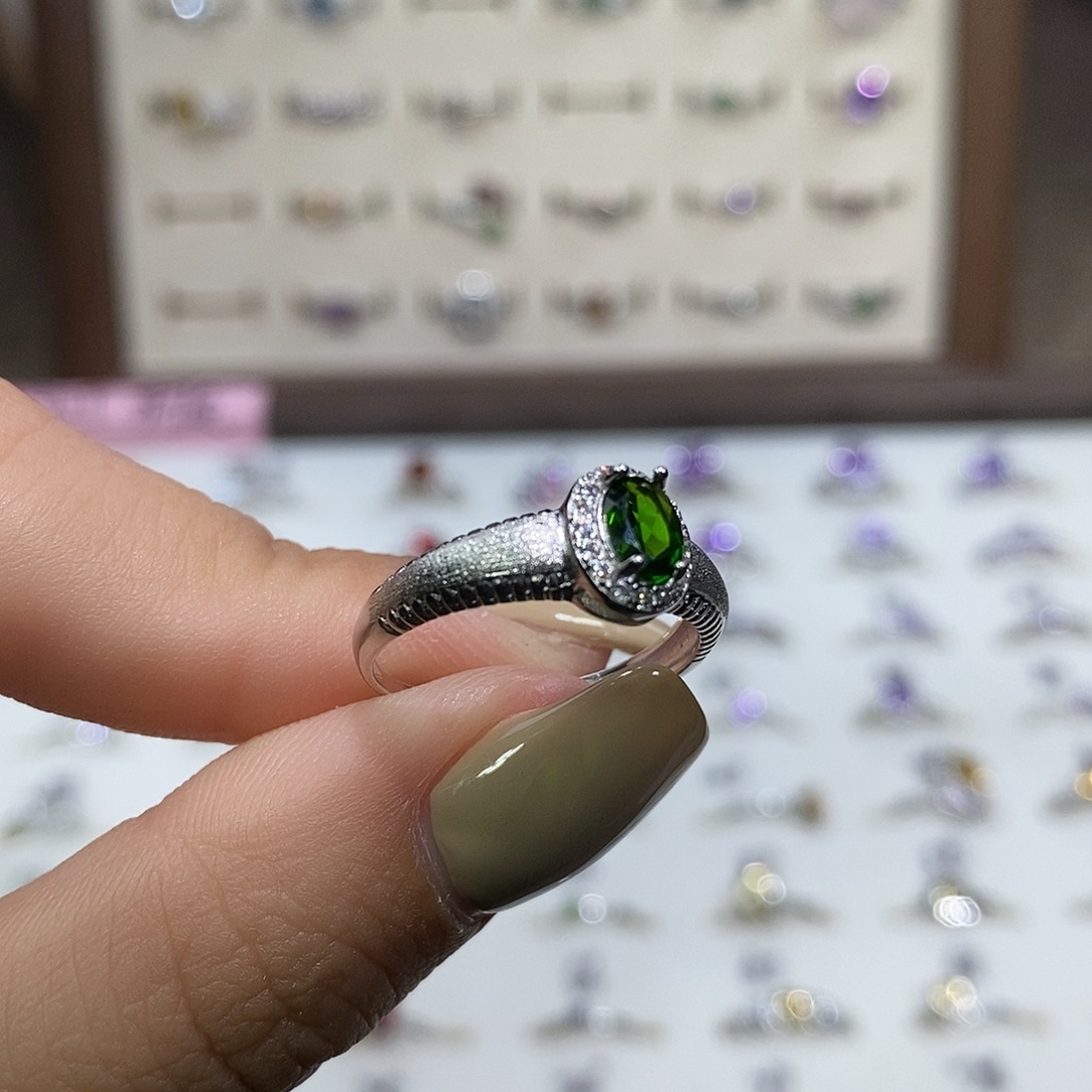 无***根水晶戒指银S925镶嵌