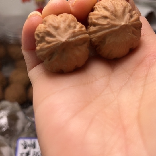 红皮野生小众核桃核桃