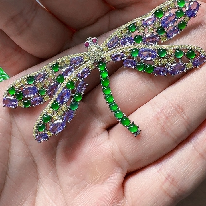 翡翠颈饰未镶嵌天然A货翡翠放漏