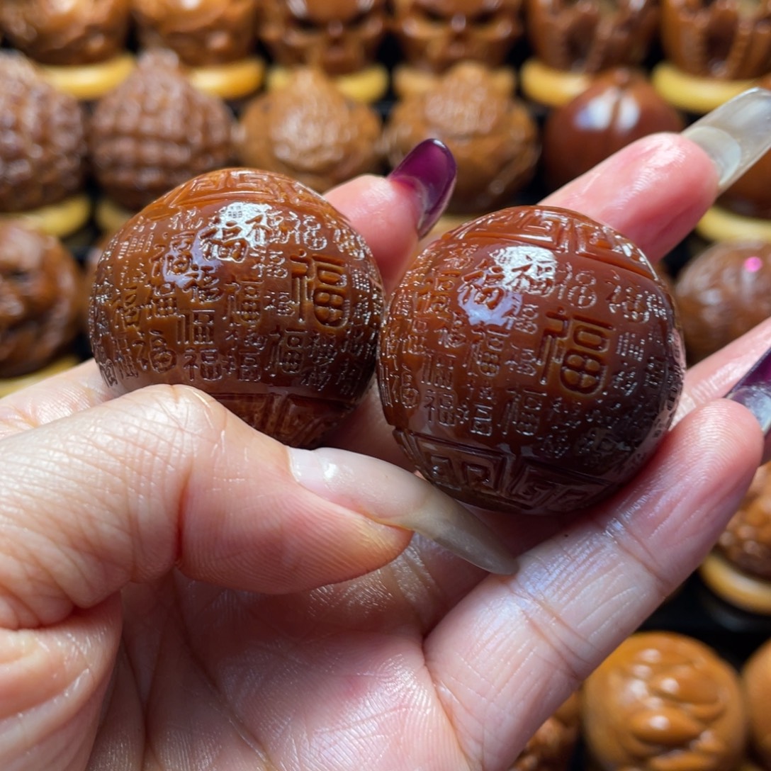 橄榄核把件橄榄球