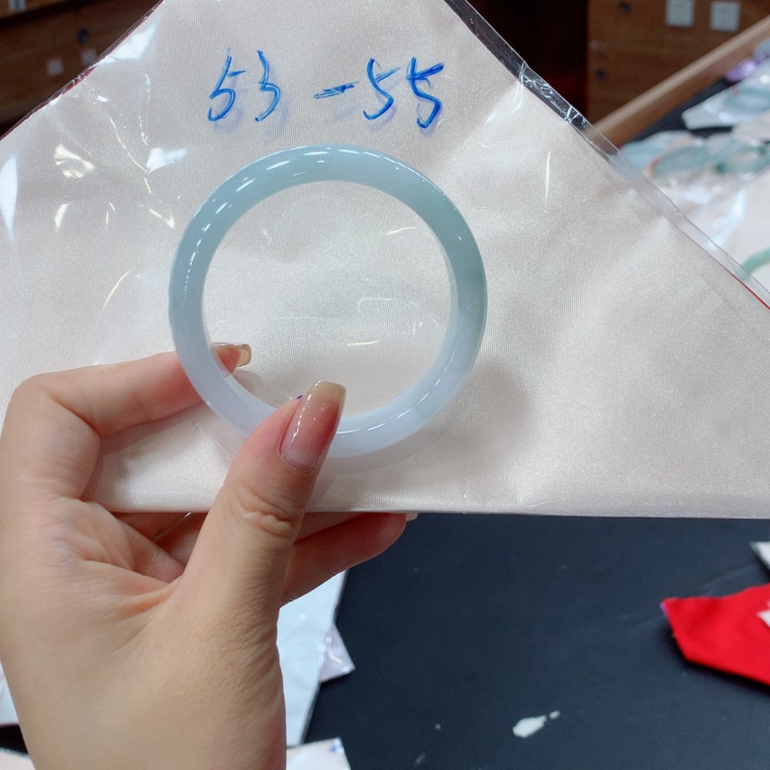 未镶嵌手镯翡翠买断