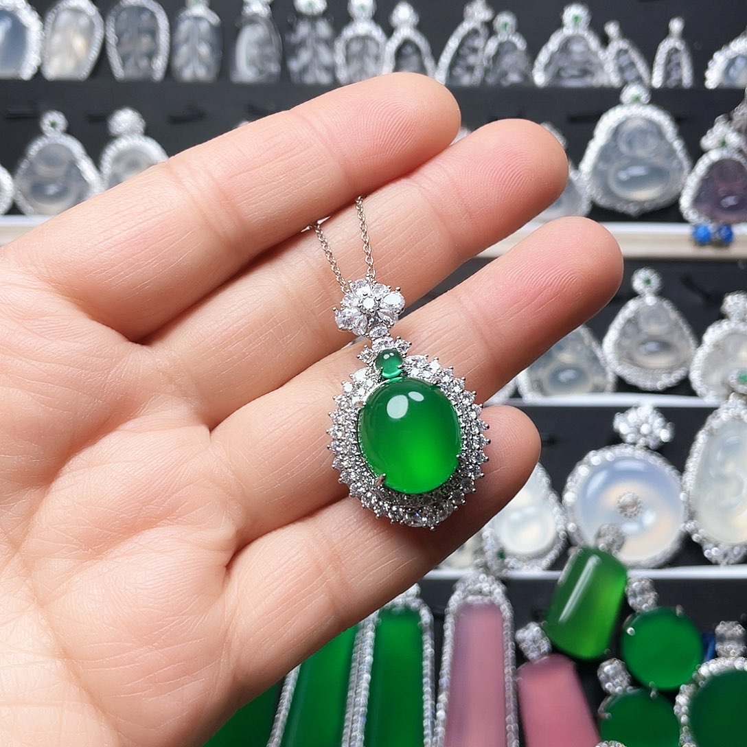 玛瑙/玉髓颈饰合金