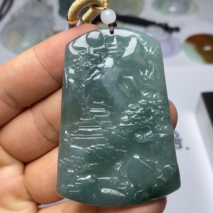 颈饰未镶嵌翡翠翡翠