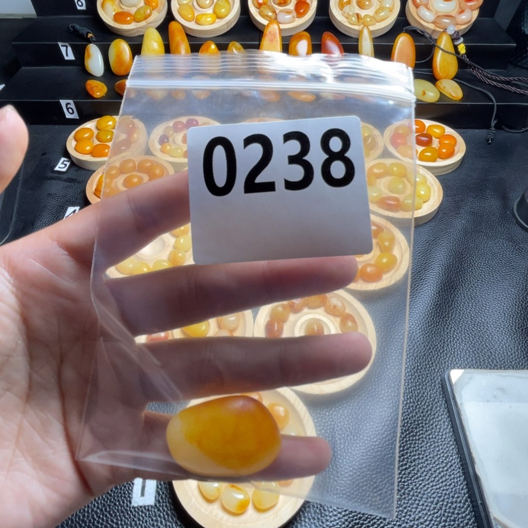 和田玉未镶嵌吊坠(不含链)风*