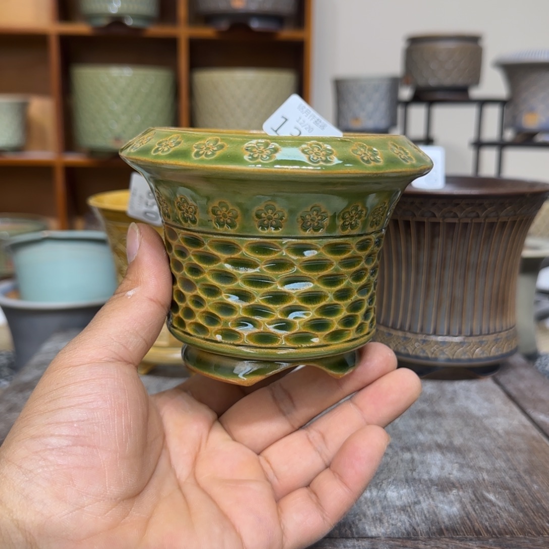 d***m手工花盆 131 内口口径 8cm 