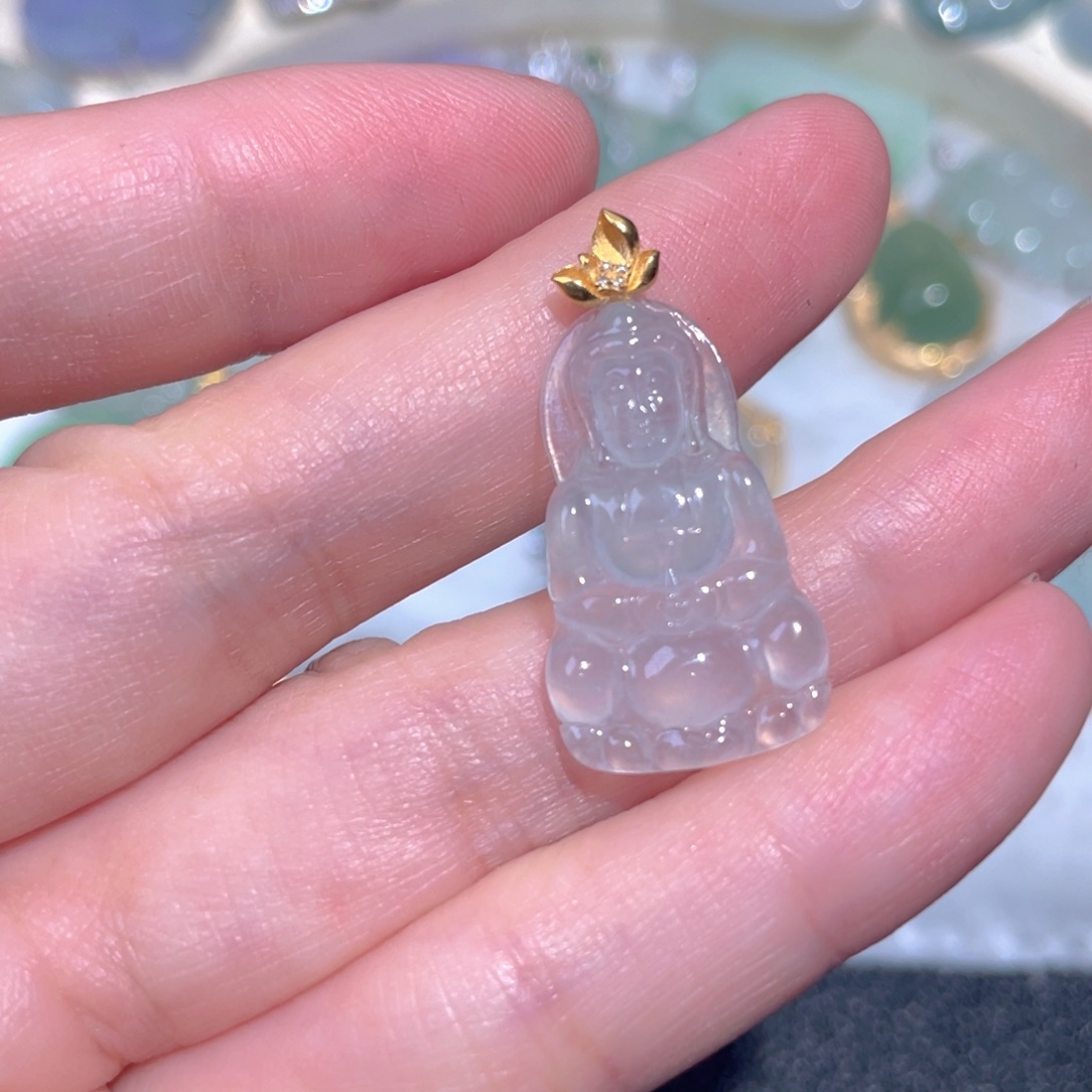 翡翠颈饰18K金镶嵌翡翠