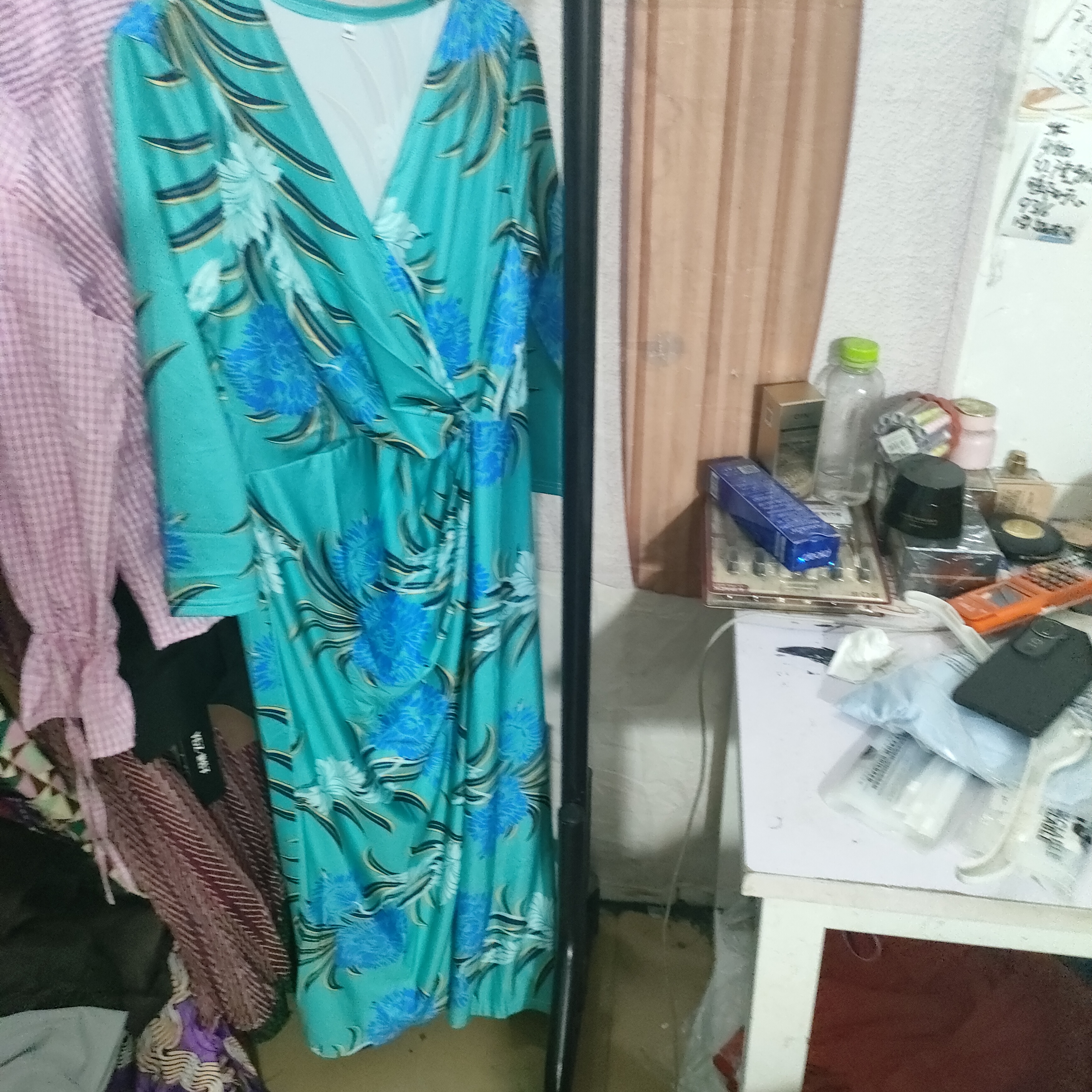 法式绿色鸢尾花气质名媛显瘦收腰裹身裙女