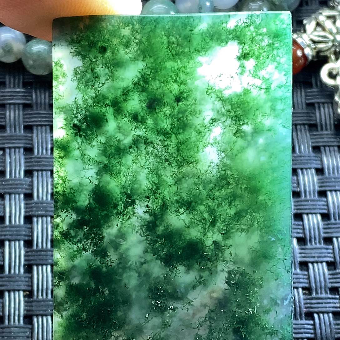 未镶嵌颈饰玛瑙/玉髓许*涛