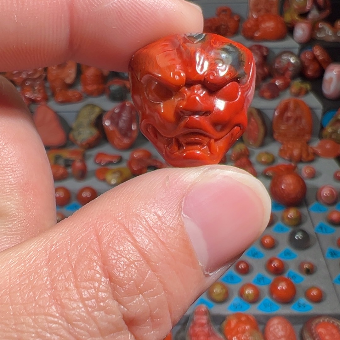 南红玛瑙未镶嵌兽面