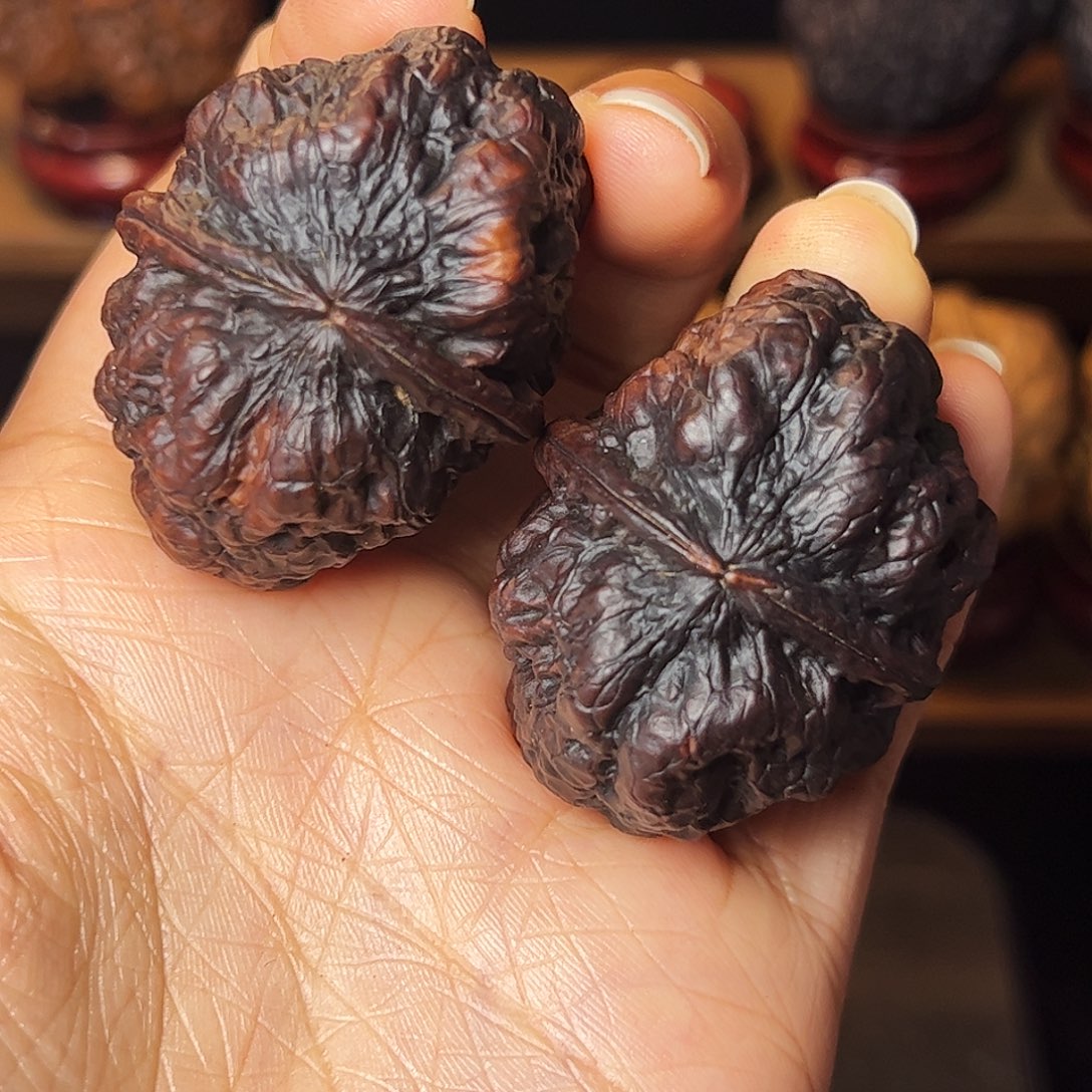 冲***逊九五玄包        43