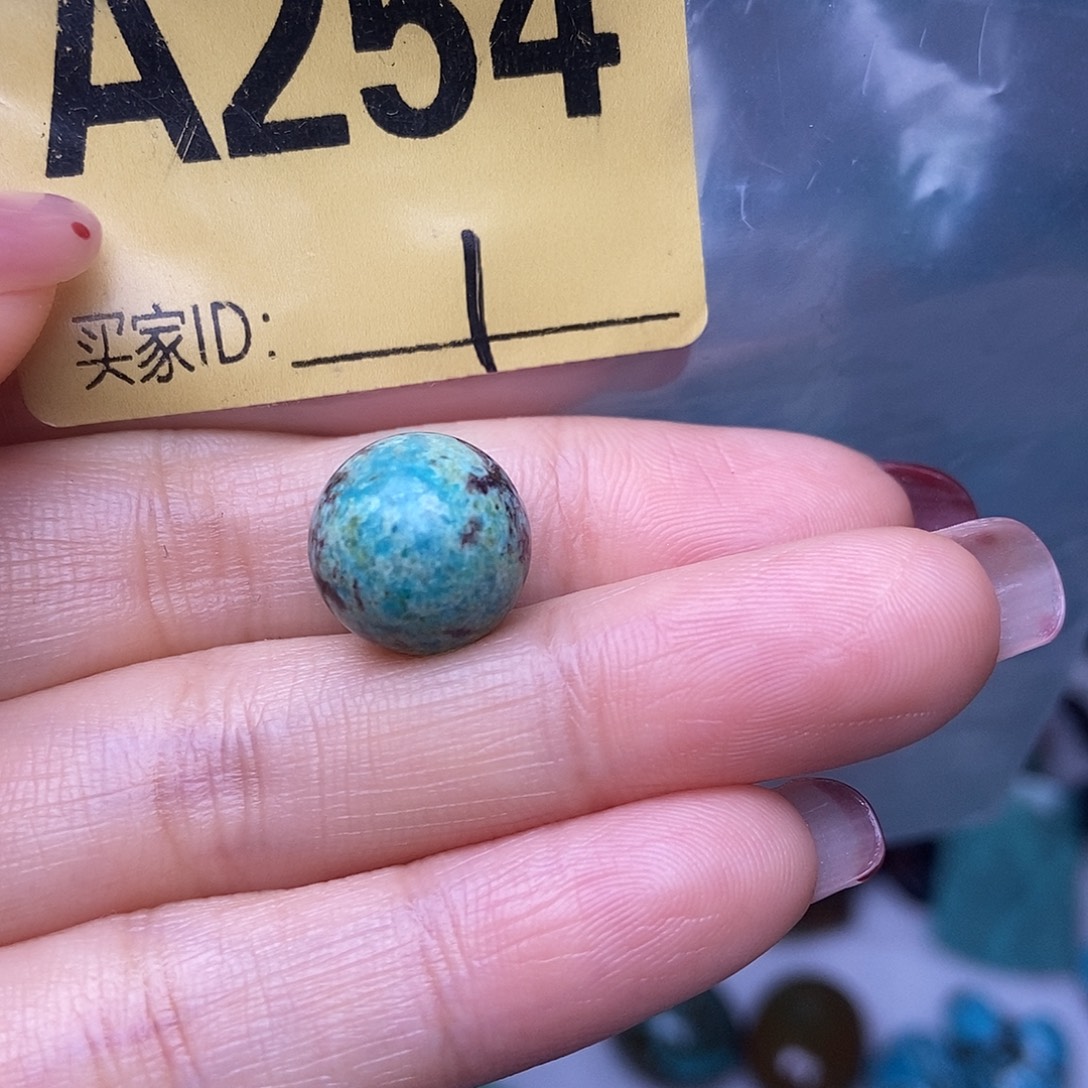十堰原生态绿石头特色手工配饰