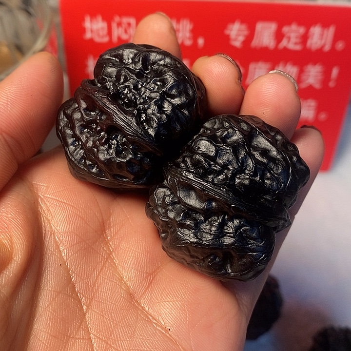 奈***何地闷一物一图不退换介意勿拍