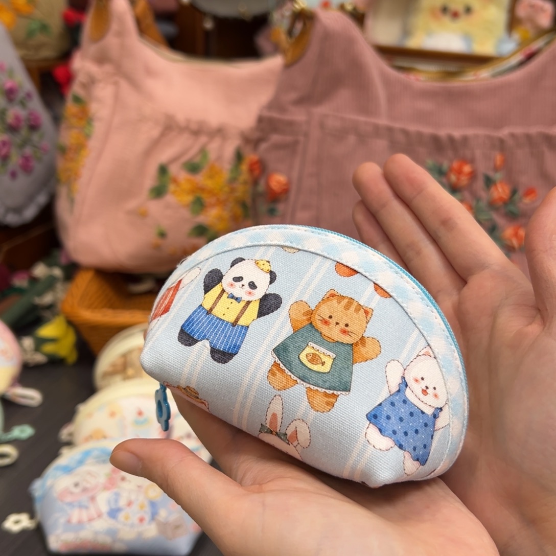 塑料钩织刺绣手工包包玩偶居家用品
