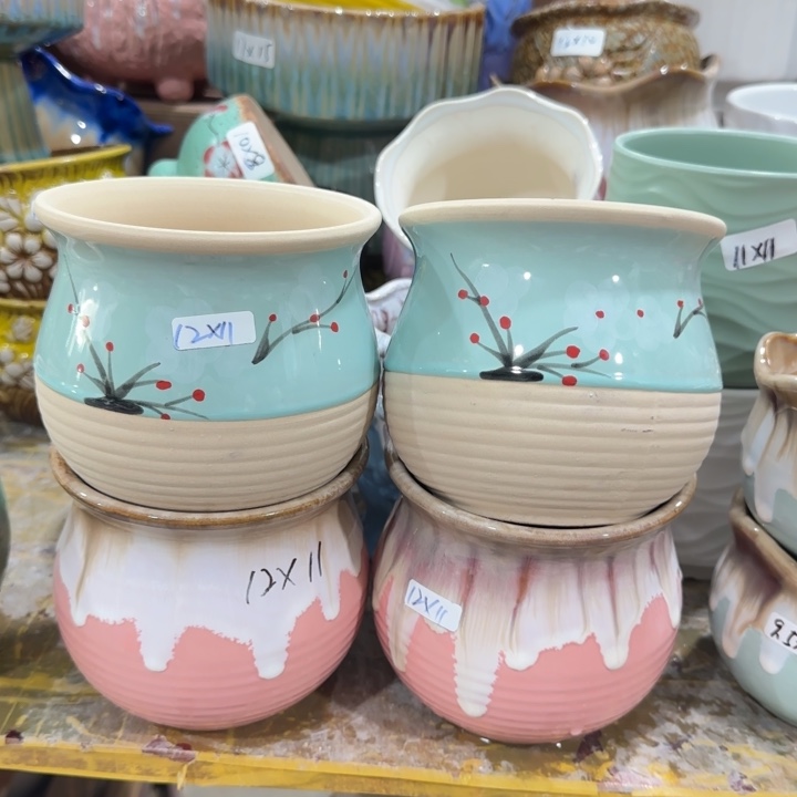 凑9块包邮，有孔，陶瓷花盆