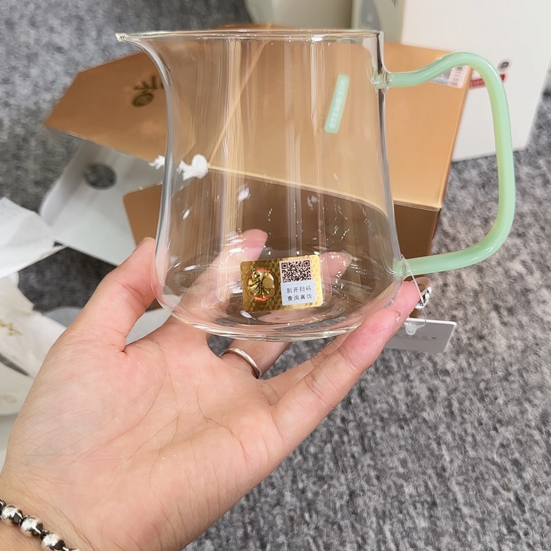 禾器浅玉色卓然公道杯