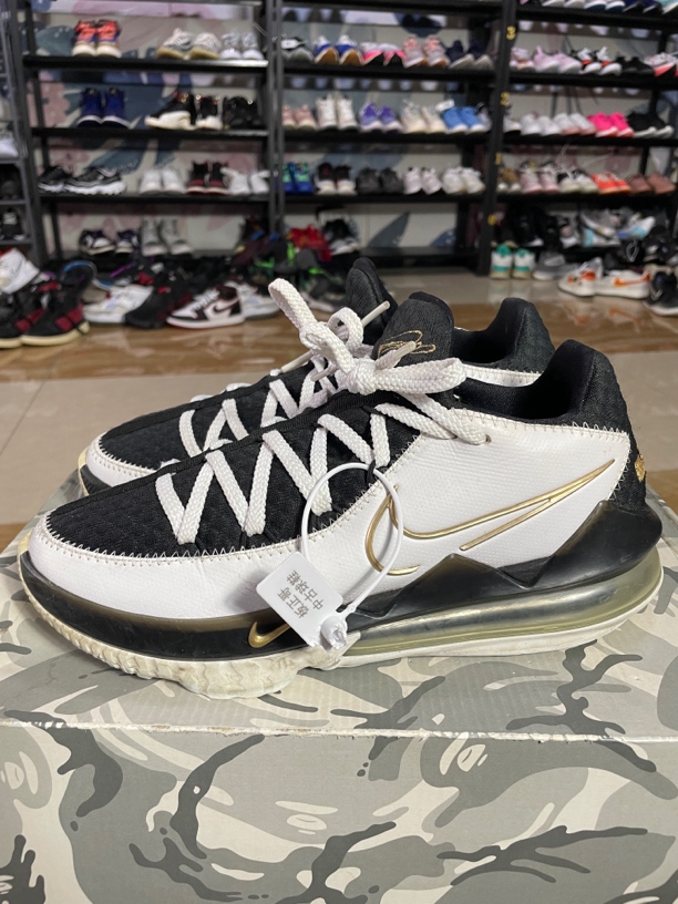 95新 maje 42码265/Zoom LeBron 17 詹姆斯 气垫篮球鞋