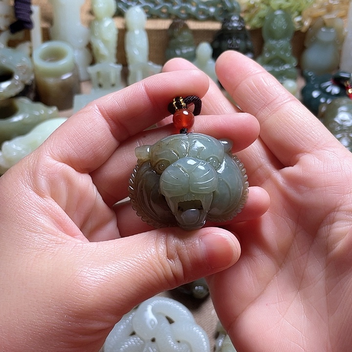 和田玉颈饰未镶嵌专****2