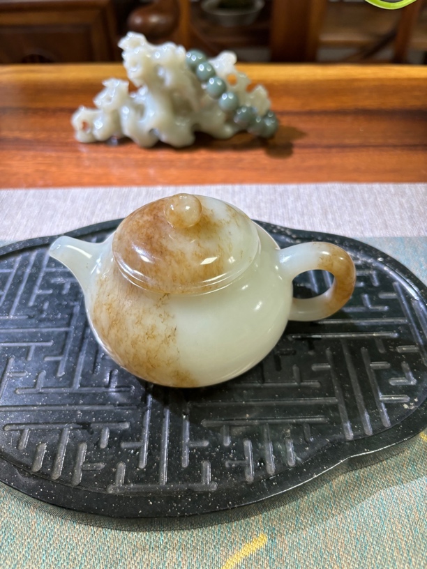 景柏缘新疆和田玉糖白茶壶