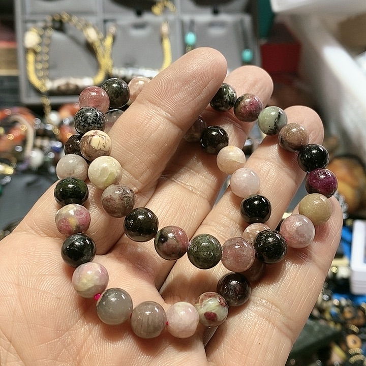 玛瑙/玉髓颈饰未镶嵌100