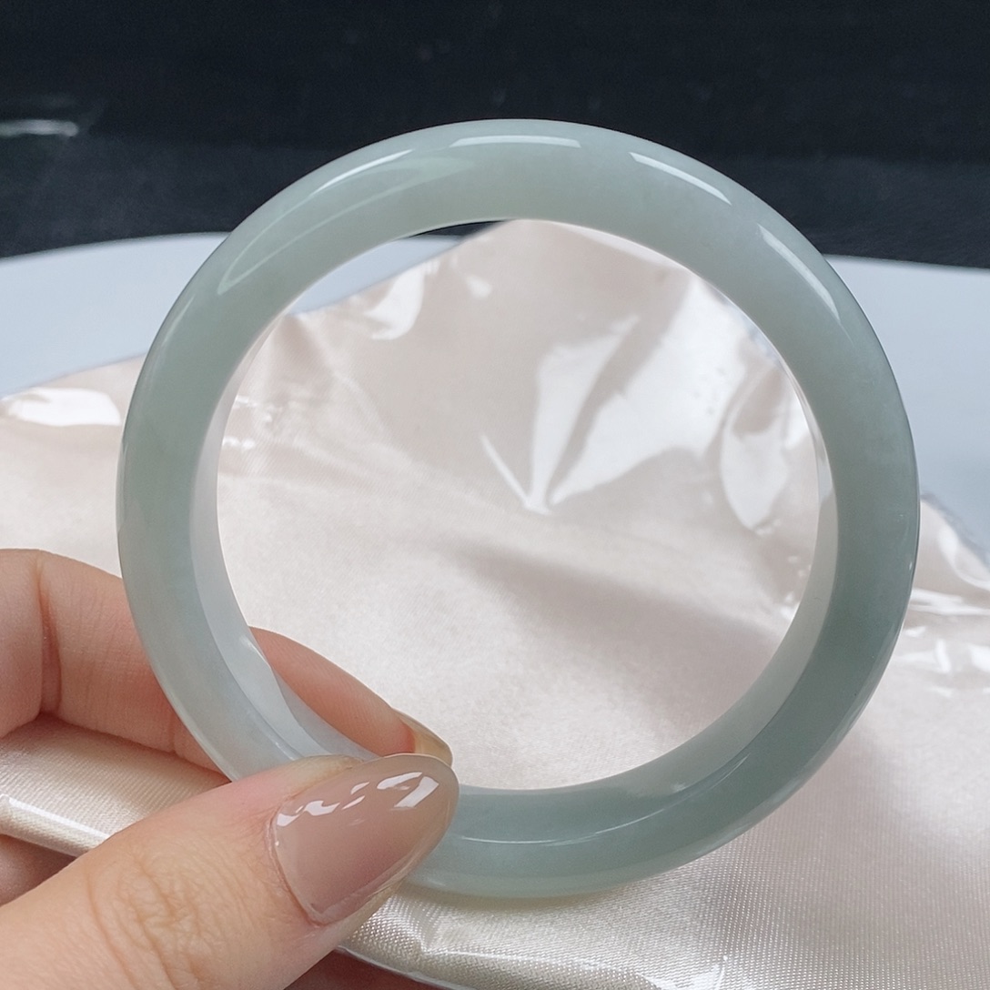 【闪购商品】翡翠手镯未镶嵌287号